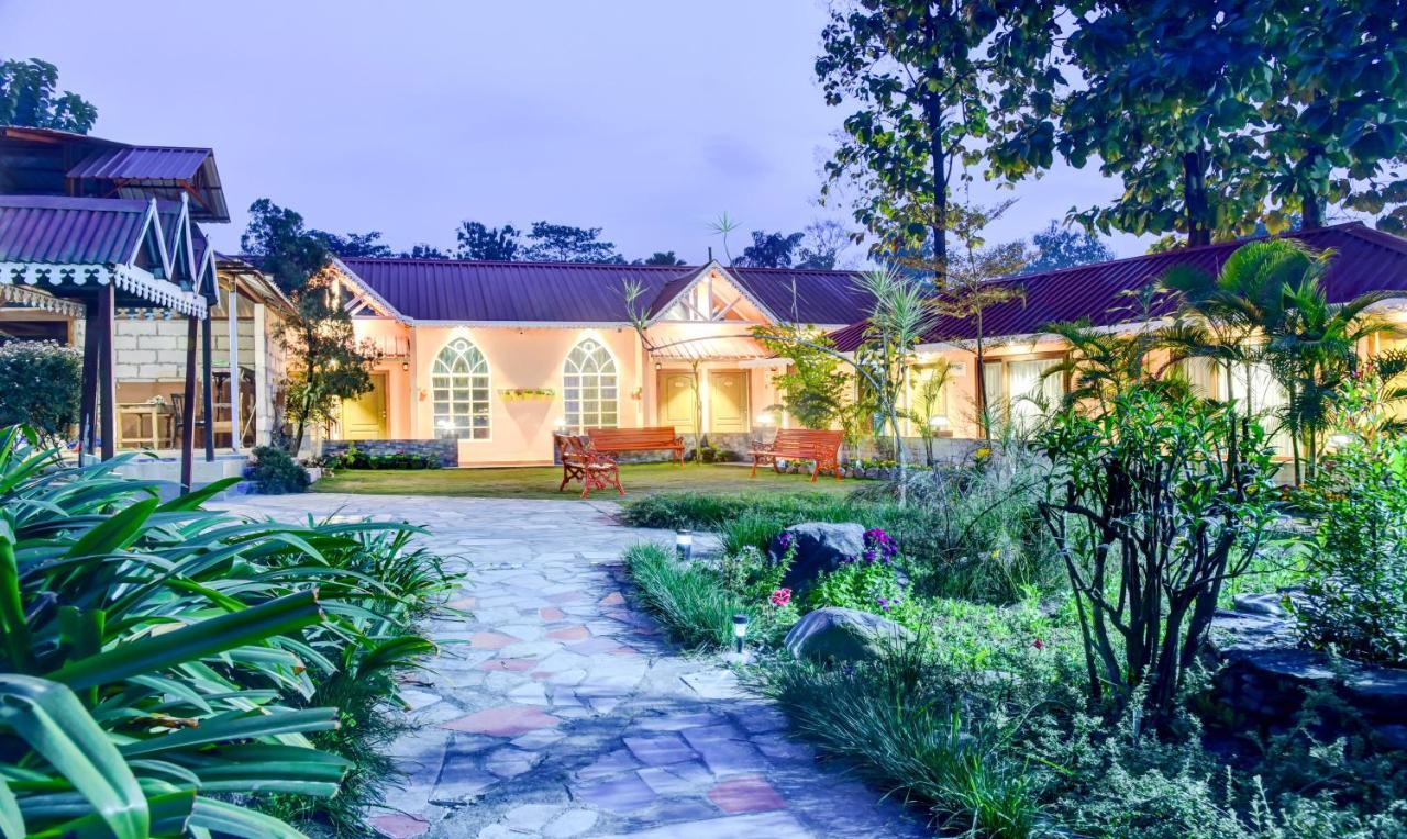 Treebo Premium Blue Mountain Country Club And Resort Siliguri Zewnętrze zdjęcie